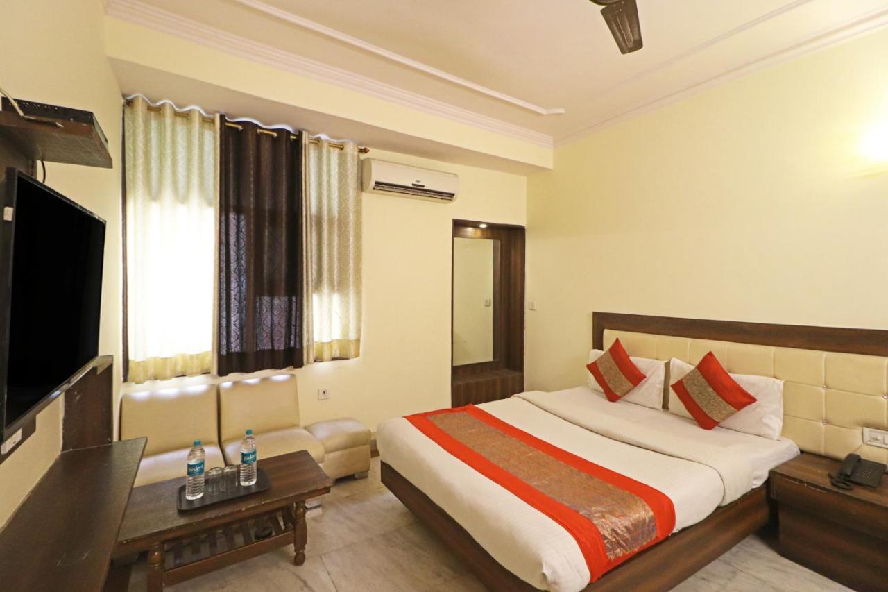 Silver Shine New Delhi - Comfort Stay Extérieur photo