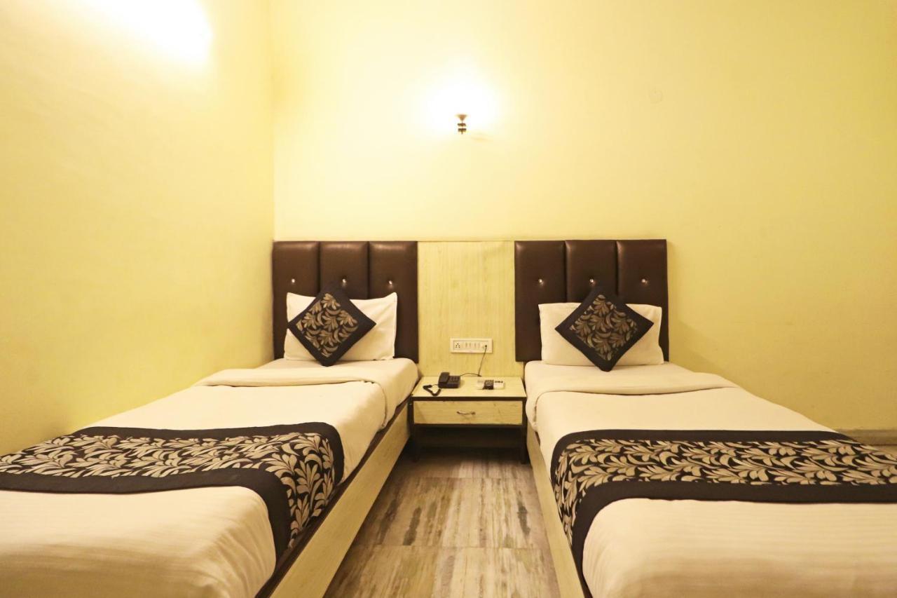 Silver Shine New Delhi - Comfort Stay Extérieur photo