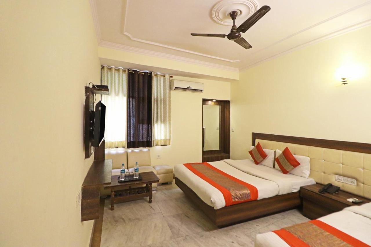 Silver Shine New Delhi - Comfort Stay Extérieur photo