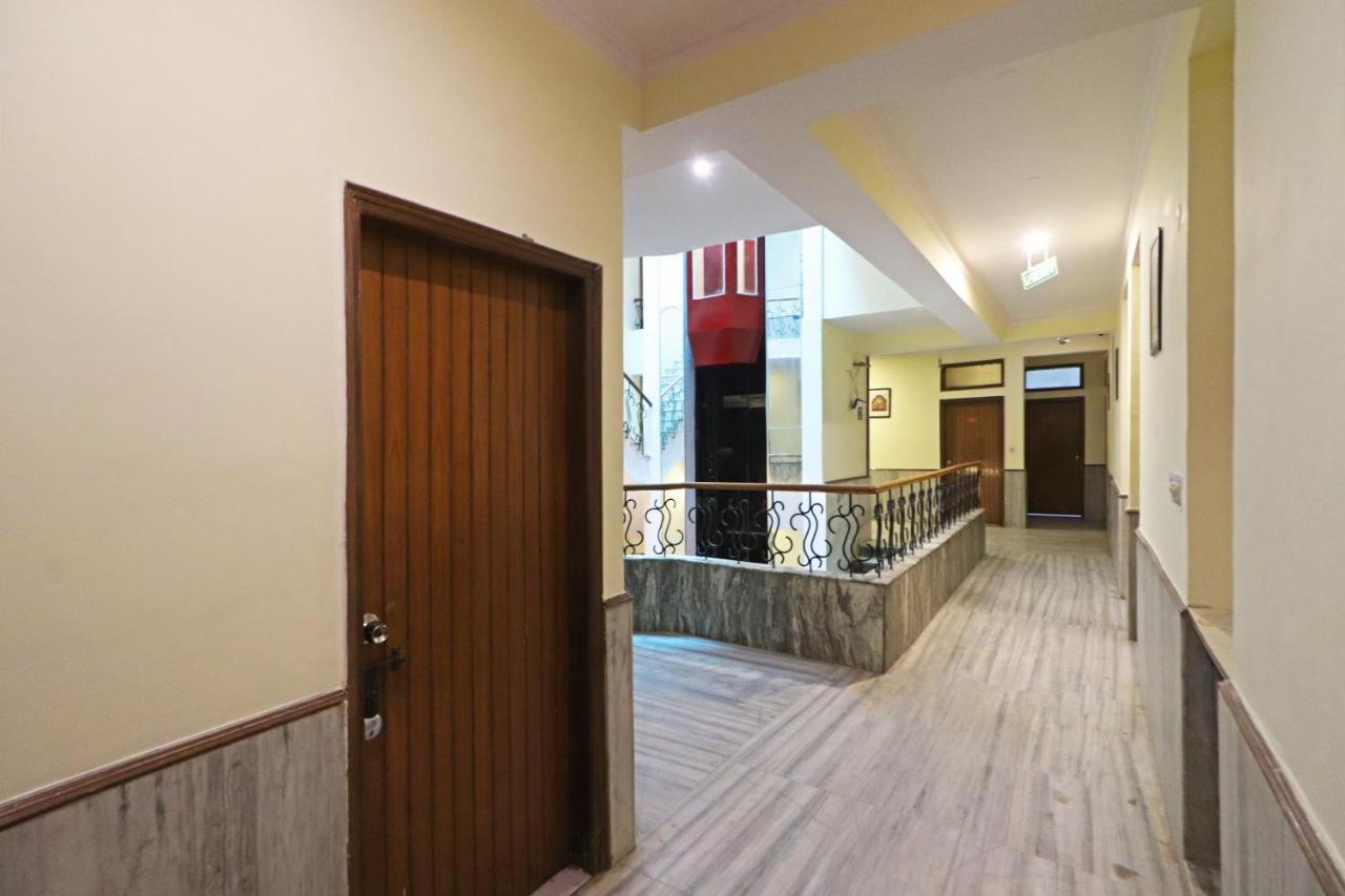 Silver Shine New Delhi - Comfort Stay Extérieur photo