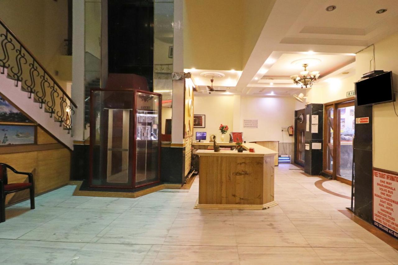Silver Shine New Delhi - Comfort Stay Extérieur photo