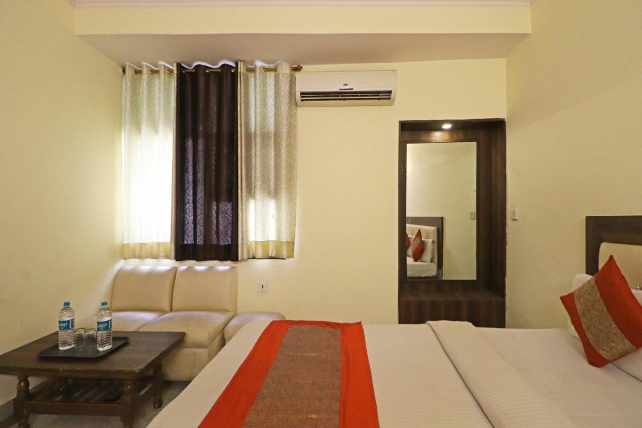 Silver Shine New Delhi - Comfort Stay Extérieur photo